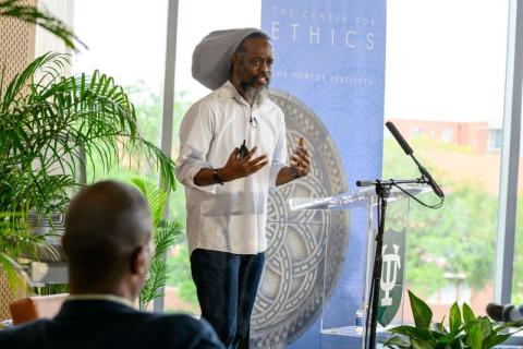 Virgil Storr delivers the Center for Ethics Public Lecture on April 24, 2025